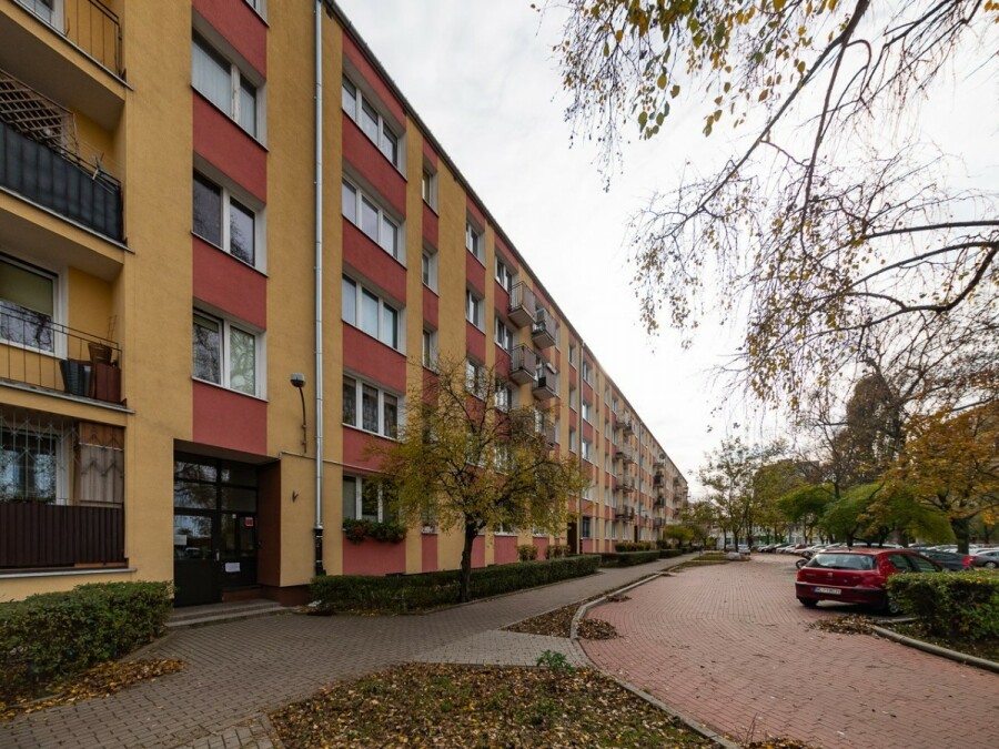 Warszawa, Targówek, Toruńska, Mieszkanie 54m2 z balkonem, do remontu - Toruńska