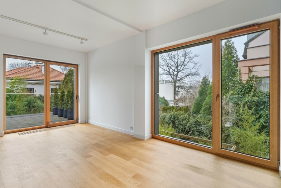 powiat Warszawa, Warszawa, Raduńska, Wyjątkowy Apartament Rodzinny – Przestrzeń, Cisza