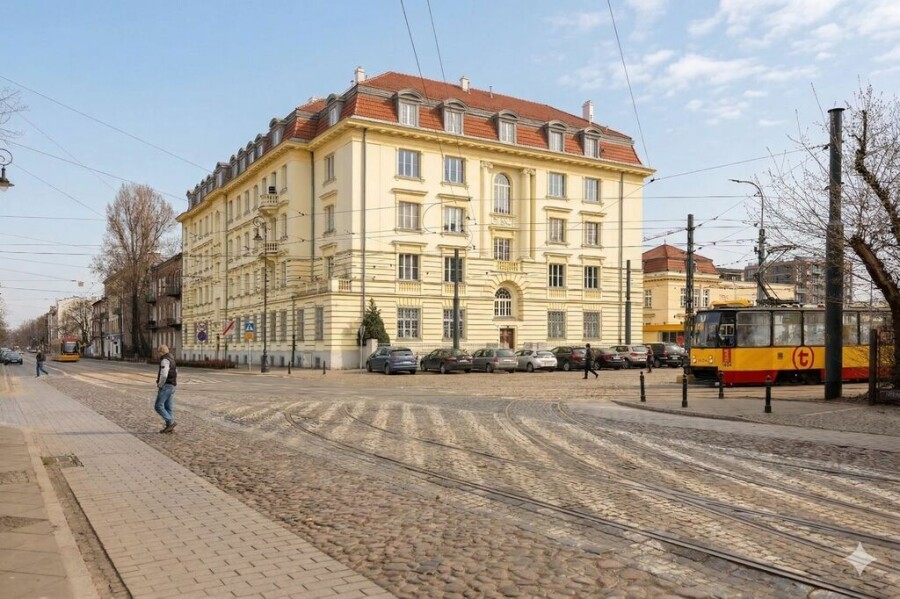 Warszawa, Praga-Północ, Kawęczyńska, Koneser 3,3 m wysokości Piwnica-9 m2 Tramwaje