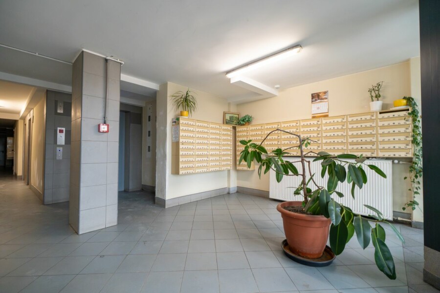 Warszawa, Żoliborz, Kazimierza Promyka, 2 pok+kuch z oknem, piętro9, widok, parking, Metro