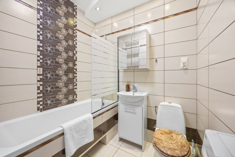 Warszawa, Wesoła, Wspólna, 2-pokojowe, słoneczne mieszkanie – 42 m2 , Wesoła