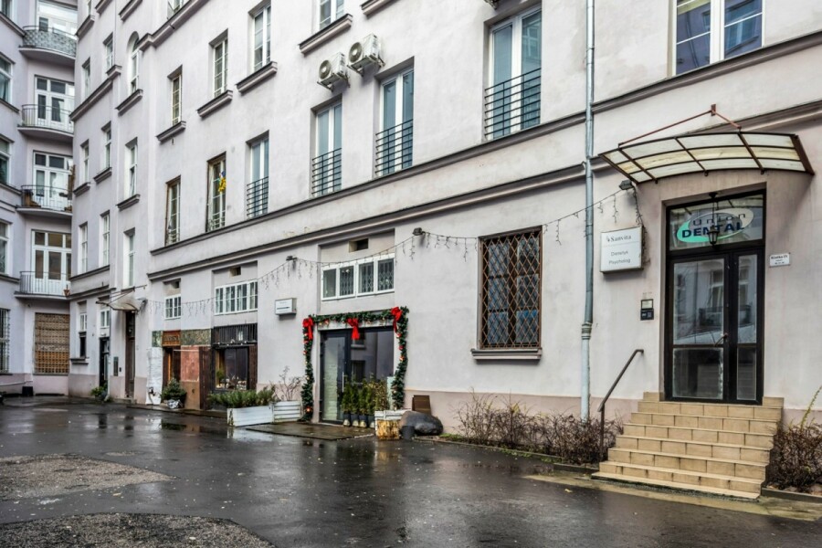 Warszawa, Śródmieście Północne, Bracka, Lokal usługowy w centrum Warszawy I Bracka 18