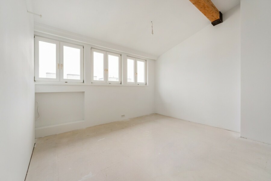 Warszawa, Śródmieście Południowe, Hoża, Dwupoziomowy apartament w ścisłym centrum
