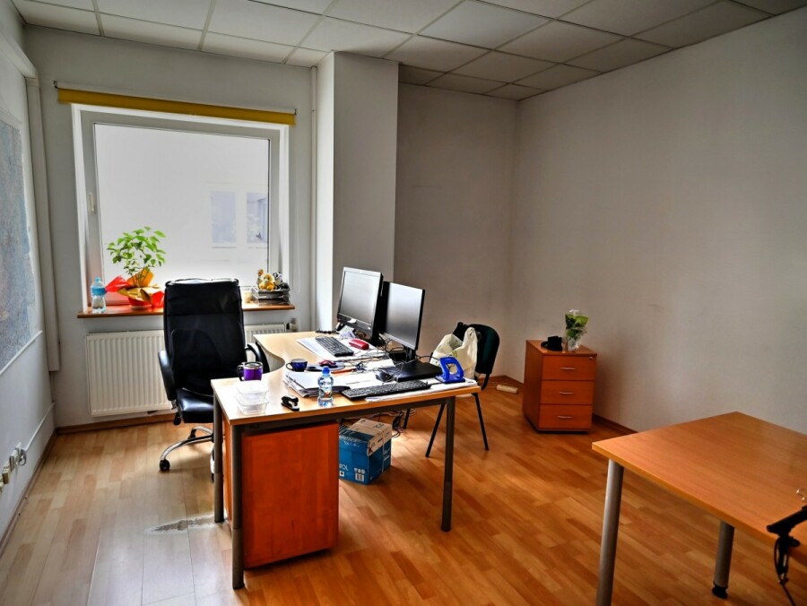 Warszawa, Śródmieście, Aleja Jana Pawła Ii, Lokal usługowy 110,32m2, garaż Centrum