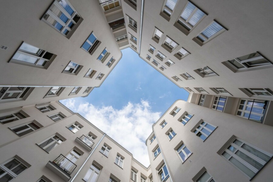 Warszawa, Wola Mirów, Ogrodowa, Where history meets modernity | Premium |