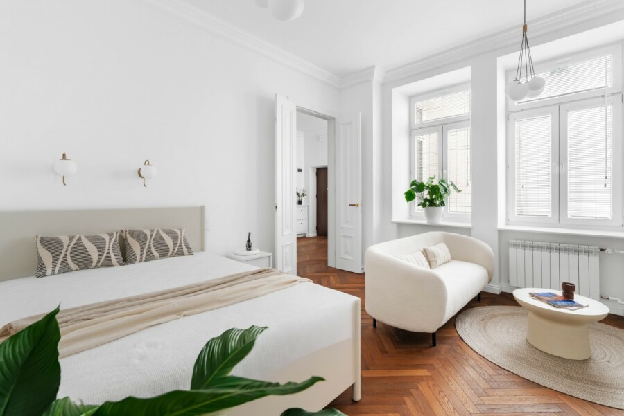 Warszawa, Wola Mirów, Ogrodowa, Where history meets modernity | Premium |