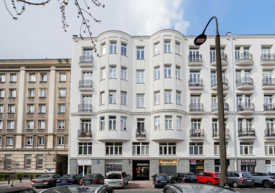 Warszawa, Wola Mirów, Ogrodowa, Where history meets modernity | Premium |