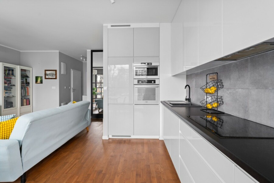 Warszawa, Wola Nowolipki, Dzielna, 51 m2 | Wysoki standard | 2 pokoje | Loggia