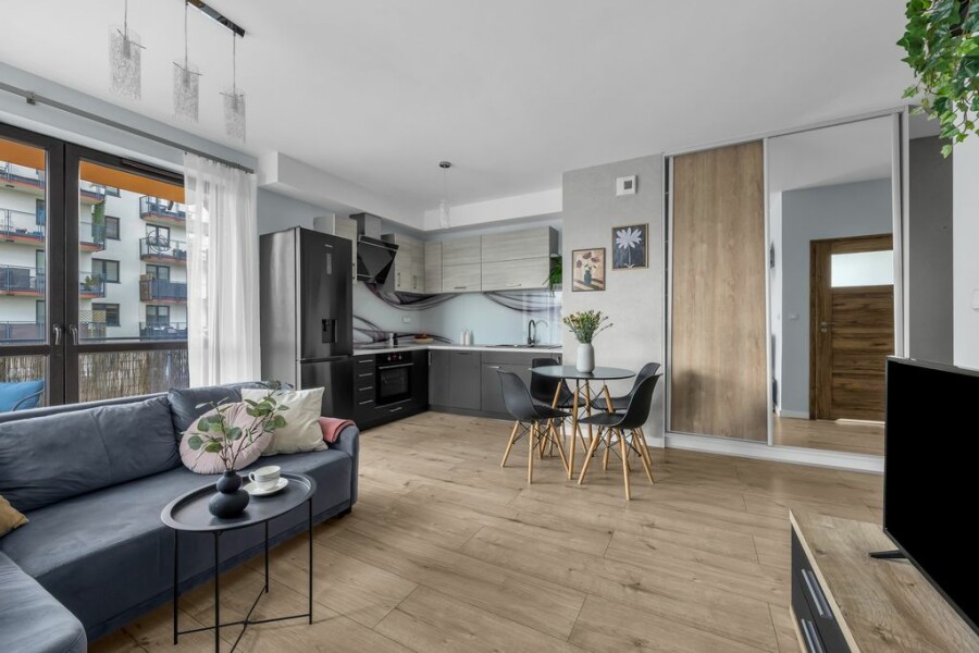 Warszawa, Wola, Symboliczna, Gotowe do zamieszkania Słoneczny balkon Garaż