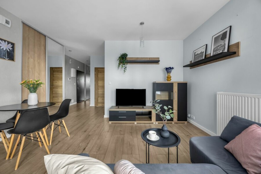 Warszawa, Wola, Symboliczna, Gotowe do zamieszkania Słoneczny balkon Garaż