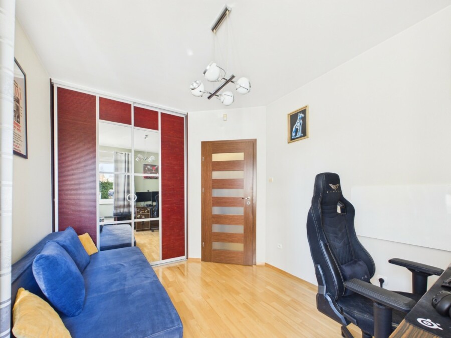 powiat wołomiński, Ząbki, Christiana Andersena, 4 pokoje (79 m²) z dużym balkonem wśró