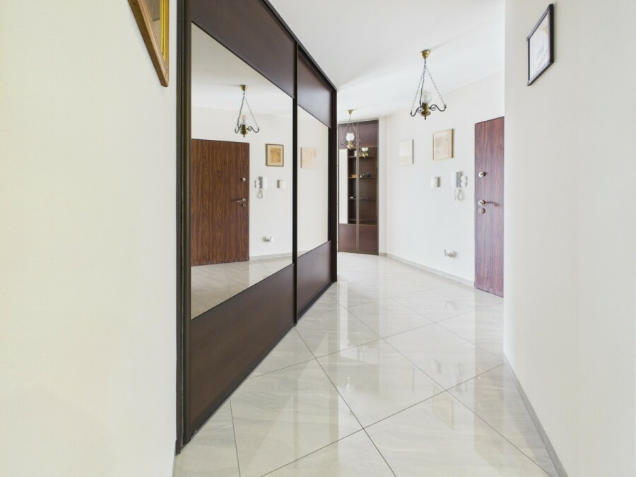 powiat wołomiński, Ząbki, Christiana Andersena, 4 pokoje (79 m²) z dużym balkonem wśró