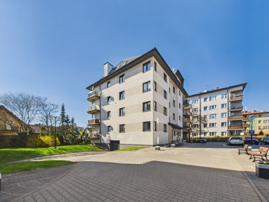 powiat wołomiński, Ząbki, Christiana Andersena, 4 pokoje (79 m²) z dużym balkonem wśró