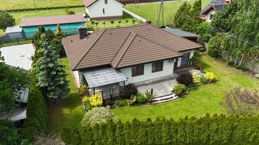 powiat legionowski, Skierdy, Zielona, Wolnostojący parterowy dom z garażem i ogrodem