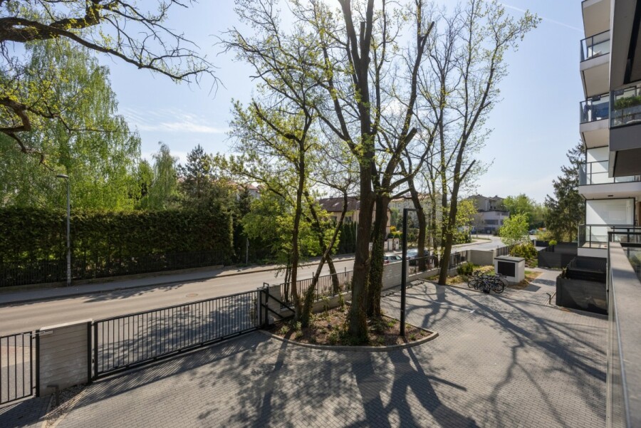 Warszawa, Wesoła Stara Miłosna, Apartament w zielonej części Warszawy