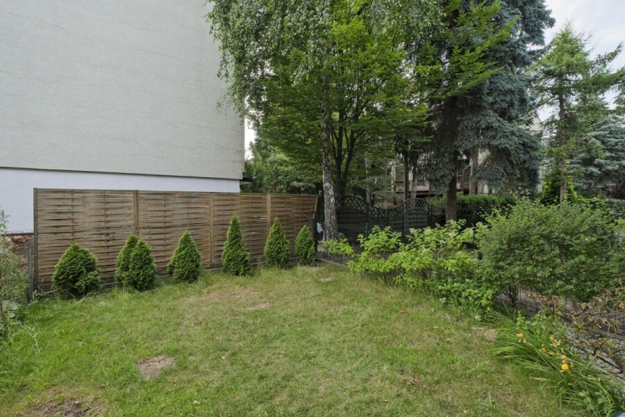 Warszawa, Ursynów Grabów, Rysy, Segment w cichej części Ursynowa