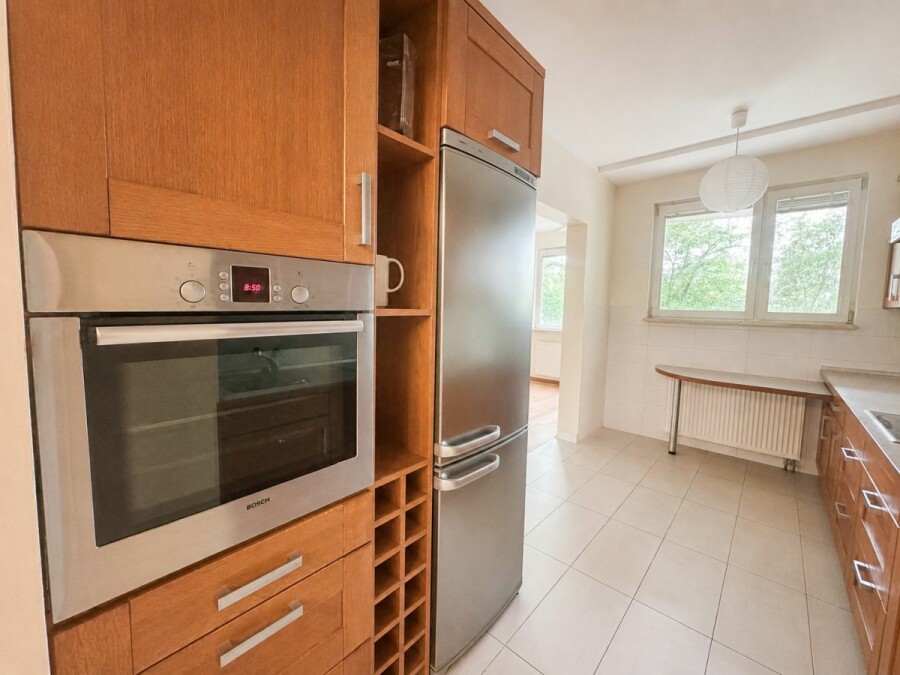 Warszawa, Mokotów Służew, Puławska, 91,6 m² + Komórka 3,3 m²+ Garaż + Balkon 6,3 m²
