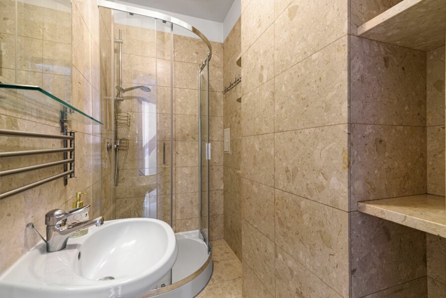 Warszawa, Wola, Wolska, 3 pokoje na poddaszu 85m² | metro | widok