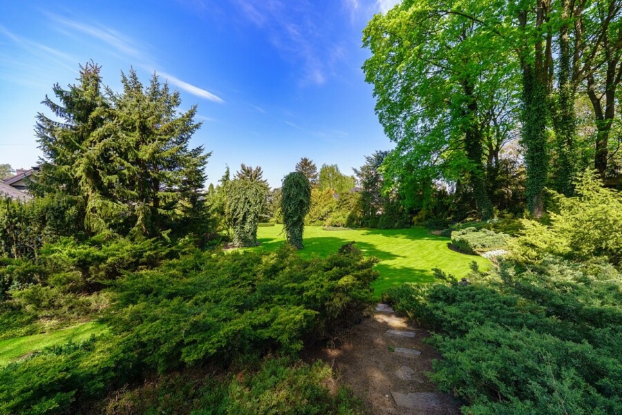 powiat wołomiński, Wołomin, Wysoki standard / piękny ogród/ Park Krajobrazowy