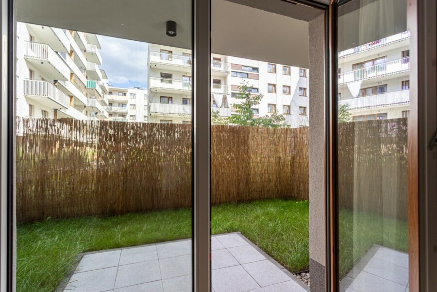 powiat Warszawa, Warszawa, studio I wydzielona kuchnia | ogródek | 29 m²