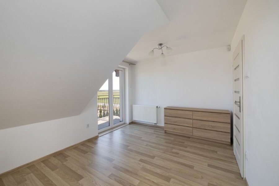 powiat nowodworski, Nowa Mała Wieś, Dom wolnostojący | 154m2 | 5 sypialni | garaż