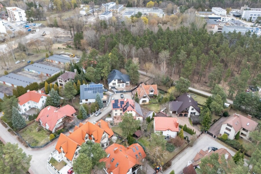 powiat wołomiński, Zielonka, Jagodowa, Duży Ekonomiczny Dom I Zielonka Oś. Wituś