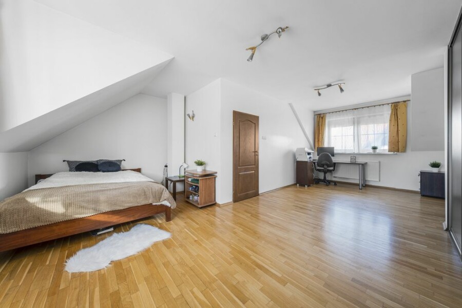 Warszawa, Białołęka, Sprawdź >>> Dom wolnostojący, 6 pokoi, 2 garaże