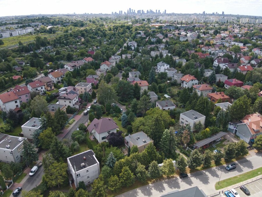 Warszawa, Targówek Elsnerów, Ametystowa, Zacisze - dom z dużym potencjałem, garaż na 3 auta