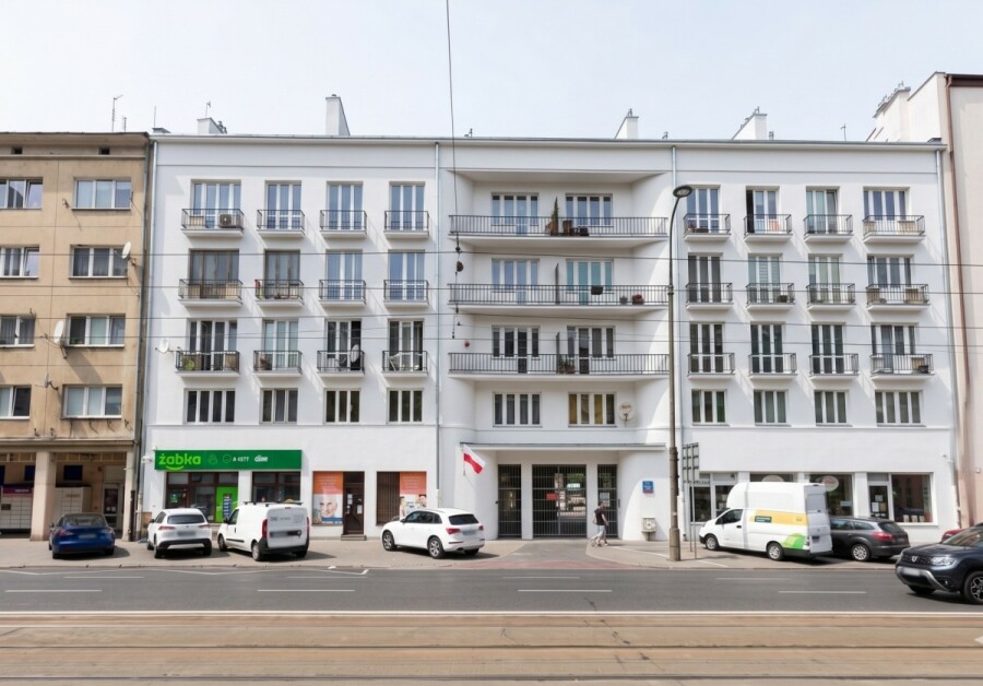 Warszawa, Wola Młynów, Klimat przedwojennej Warszawy – kamienica z duszą