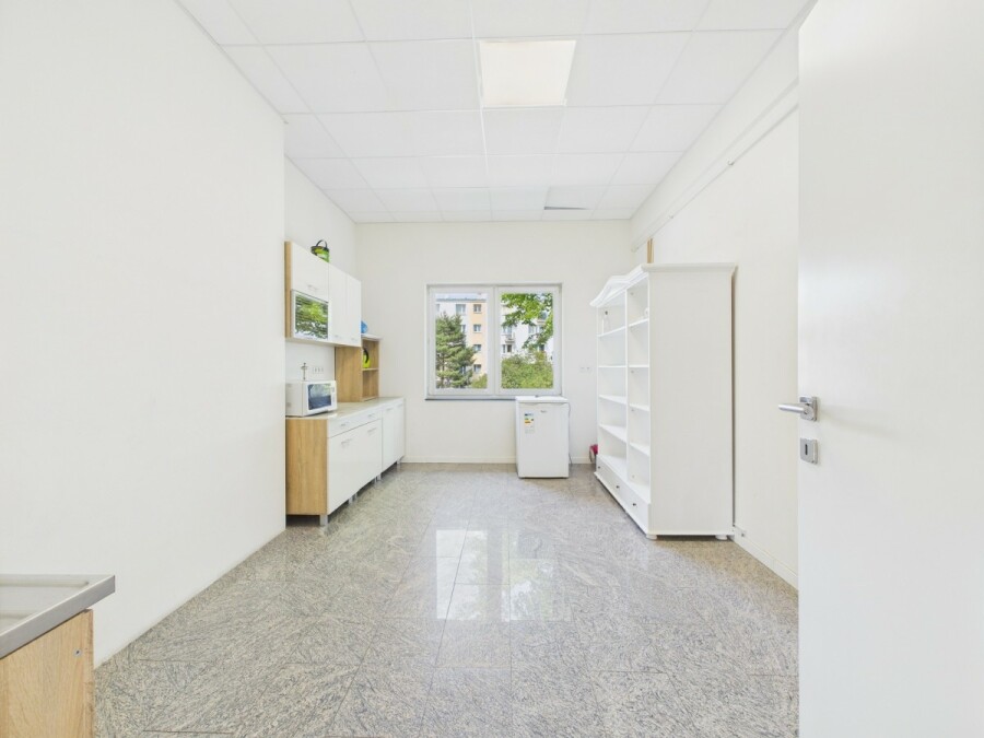 powiat wołomiński, Kobyłka, Węgierska, Do wynajęcia lokal usługowy 350 m² – Kobyłka