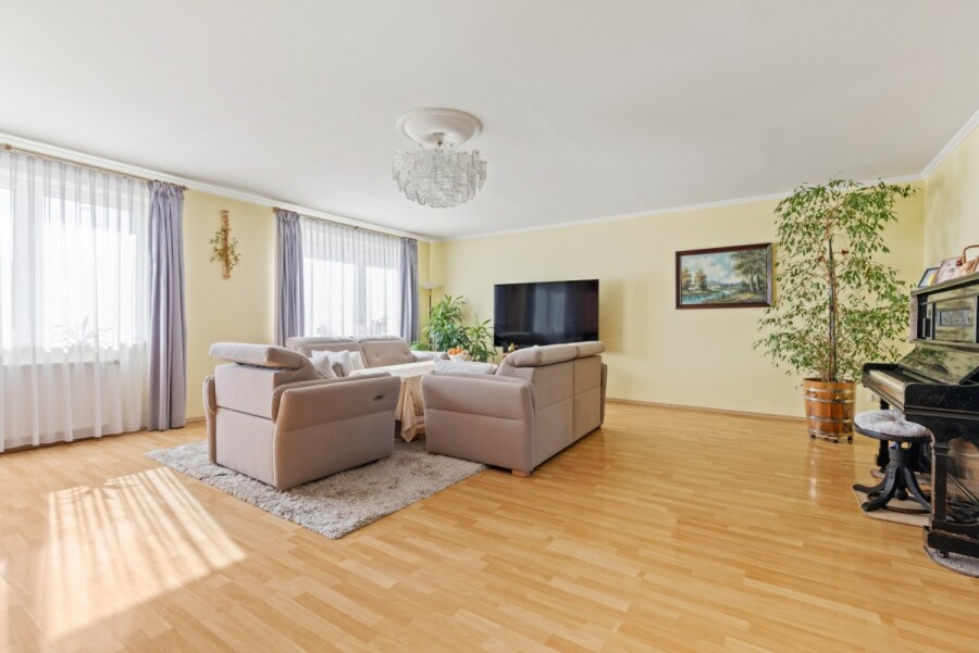 Warszawa, Targówek, Radzymińska, Bliźniak