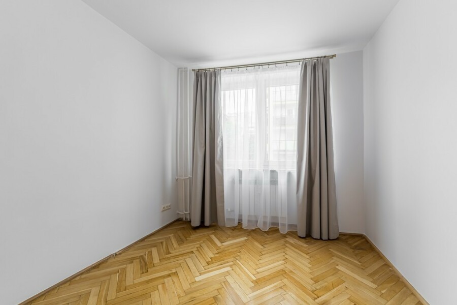 Warszawa, Śródmieście Powiśle, Solec, 2 pokoje na Powiślu przy Tamce – świetny punkt