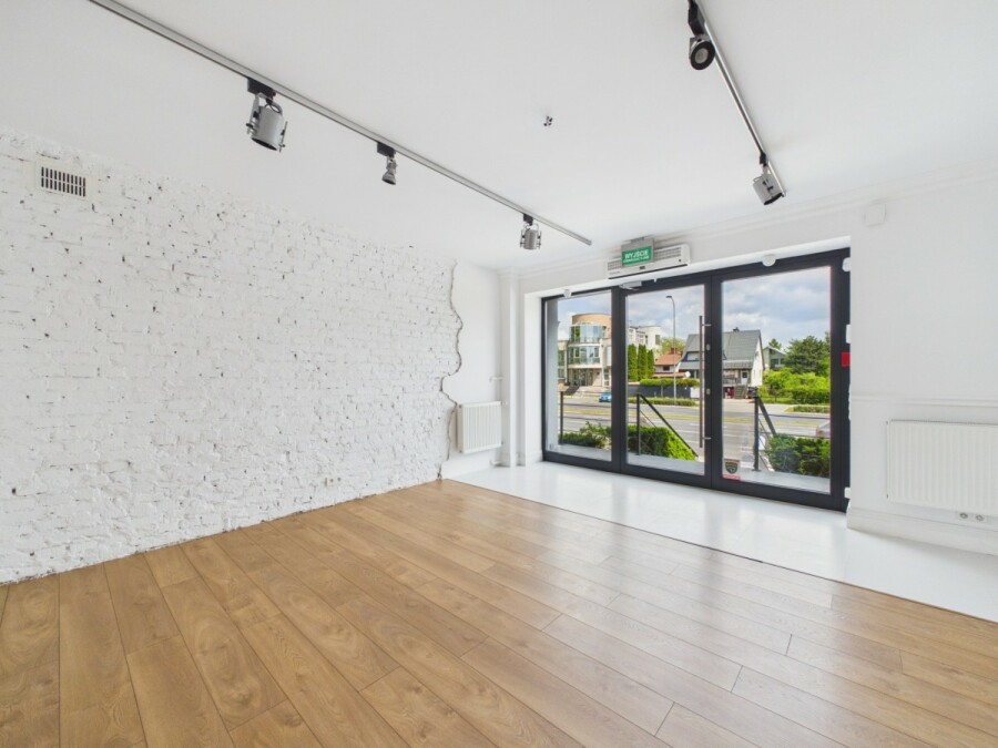 Warszawa, Mokotów, Wiertnicza, 320m2, 12 pokoi, ogród, biuro, showroom, Wilanów