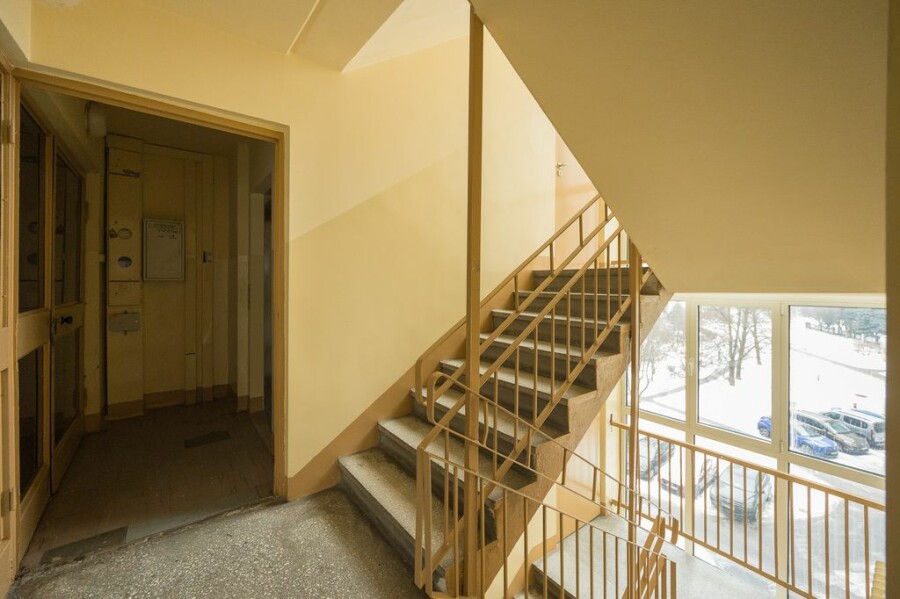 Warszawa, Praga-Południe, Janusza Meissnera, 4 pokoje 84,7 m² Gocław do remontu