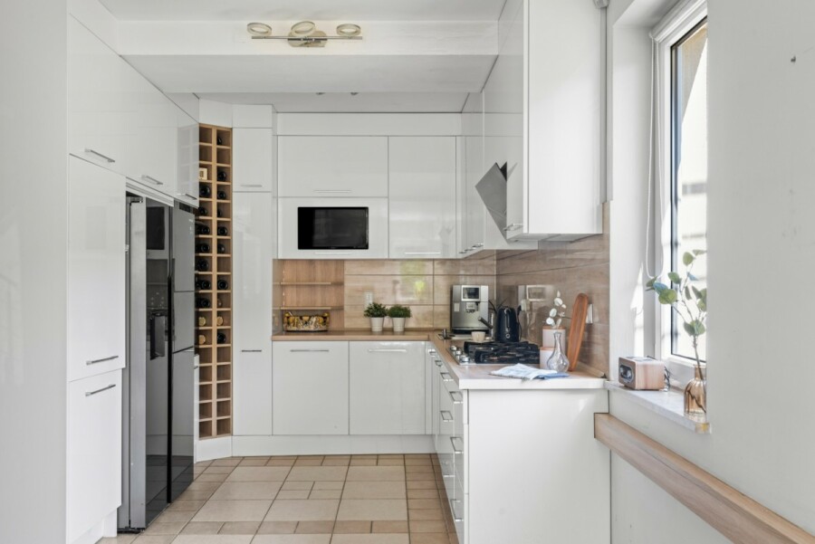 Warszawa, Wesoła, Nizinna, Dom 225 m2 - 5 pokoi/garderoba/siłownia - Wesoła