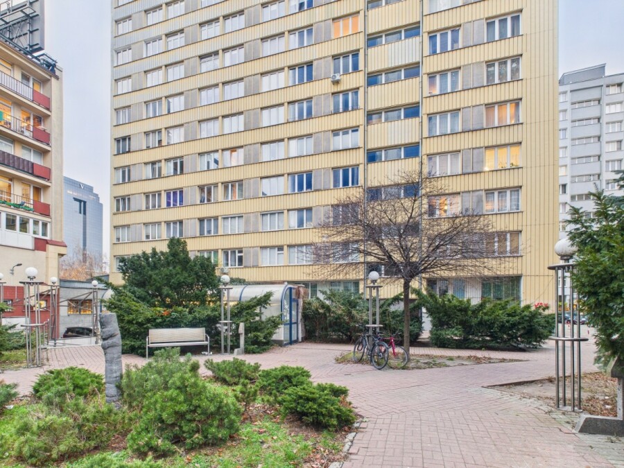 Warszawa, Śródmieście, Aleje Jerozolimskie, Dwa pokoje | piwnica | miejsce postojowe