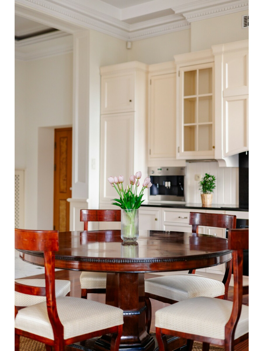 Warszawa, Śródmieście, Aleja Róż, Stylowy Apartament Przy Alei Róż | 3 pokoje