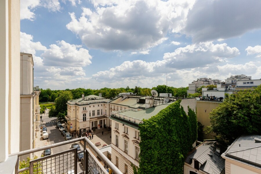 Warszawa, Śródmieście, Aleja Róż, Stylowy Apartament Przy Alei Róż | 3 pokoje