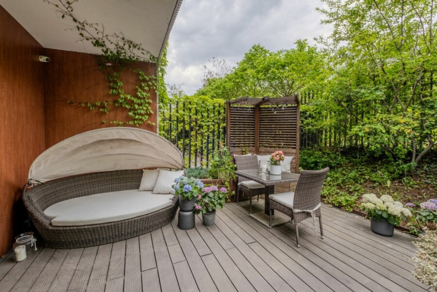 Warszawa, Śródmieście, Topiel, Powiśle | Apartament osadzony w zieleni