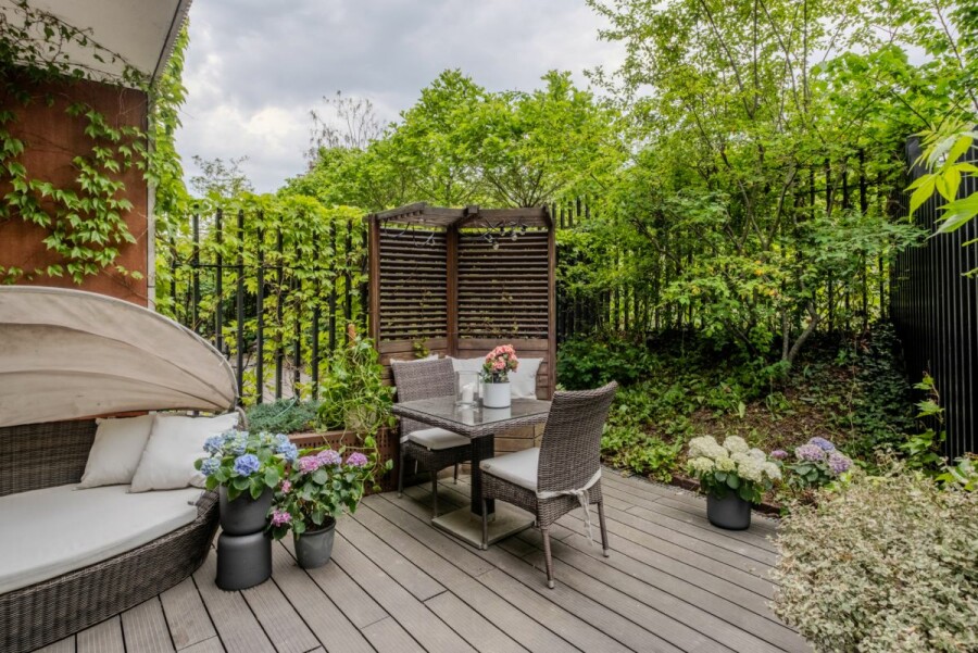 Warszawa, Śródmieście, Topiel, Powiśle | Apartament osadzony w zieleni