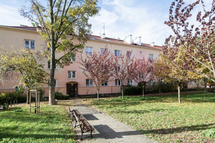 Warszawa, Śródmieście, Sapieżyńska, Przytulna kawalerka, kamienica Nowe Miasto