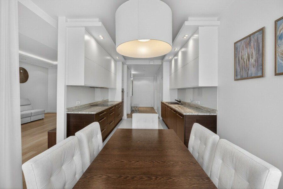 Warszawa, Wilanów, Kazachska, 108 m² Wilanów | 3 pokoje, 2 łazienki, 2 garaże
