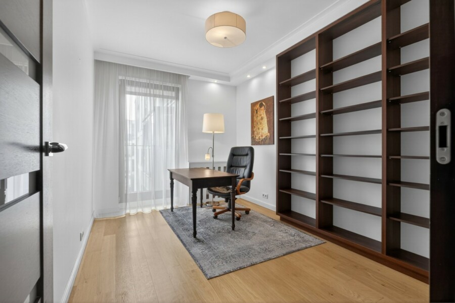 Warszawa, Wilanów, Kazachska, 108 m² Wilanów | 3 pokoje, 2 łazienki, 2 garaże