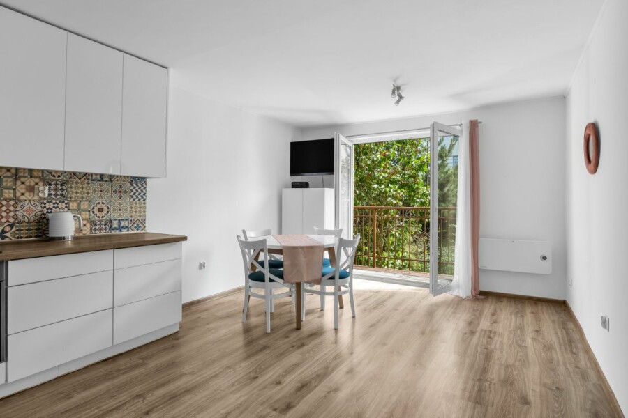 Warszawa, Praga-Północ, 3 pokoje, 52m2 + ogródek