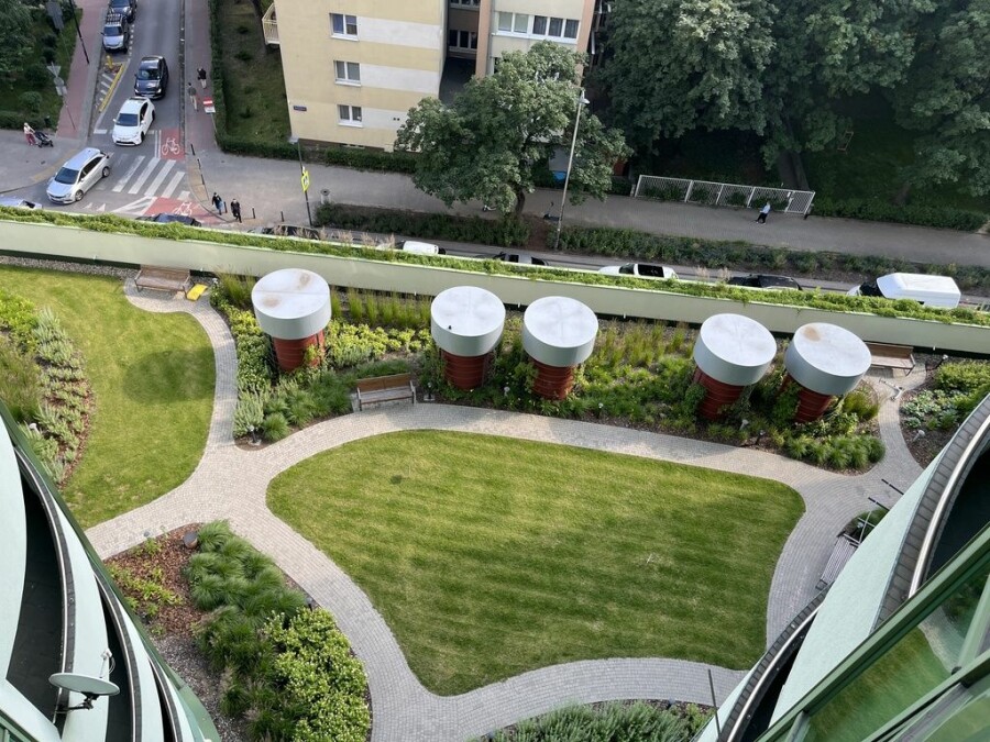 Warszawa, Ochota, Juliana Ursyna Niemcewicza, Przestrzeń i światło na Starej Ochocie