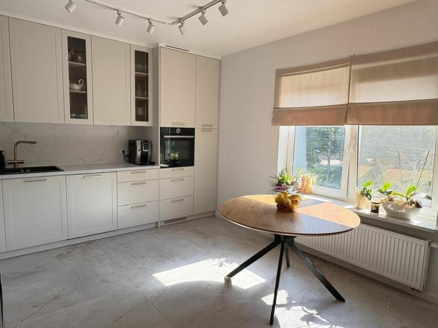Warszawa, Wawer, Duży apartament przy lesie: świetne miejsce!
