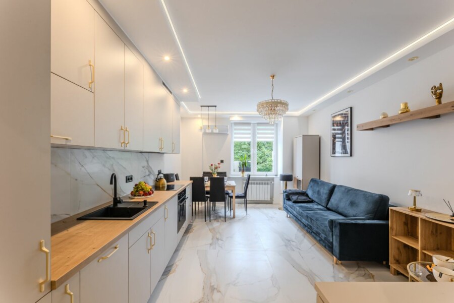 Warszawa, Ochota, Elegancja i blask. Dwupokojowe mieszkanie premium