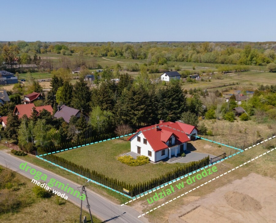 powiat nowodworski, Nowa Mała Wieś, Dom z ogrodem pod Warszawą
