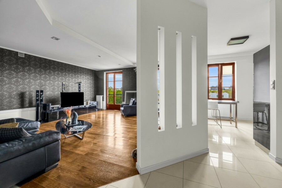 Warszawa, Mokotów Stegny, Leszczyny, Nowoczesny apartament 4-pokojowy na Mokotowie