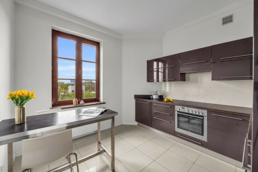 Warszawa, Mokotów Stegny, Leszczyny, Nowoczesny apartament 4-pokojowy na Mokotowie